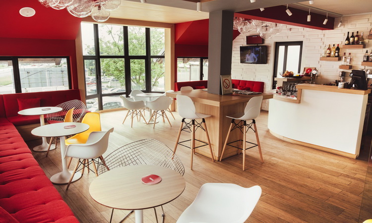 Kafe Macura – Vi uživate, mi brinemo o vašem vozilu